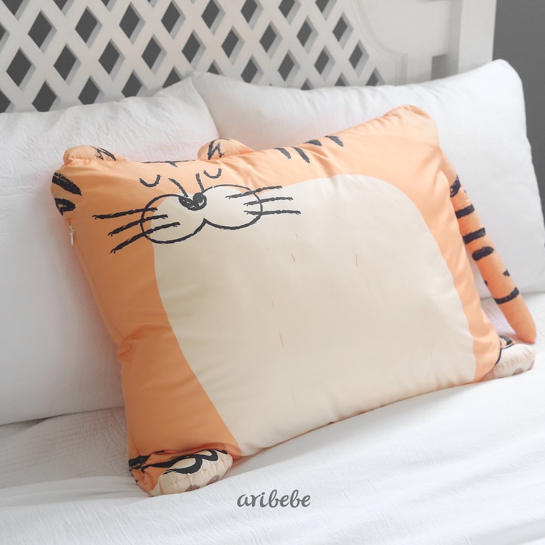 animal pillow Singapore, Aribebe Korea, Nursing Pillow, Cute pillow for kids, Best pillow for toddler